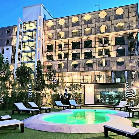 Hotel Fuse Районг Екстер'єр фото