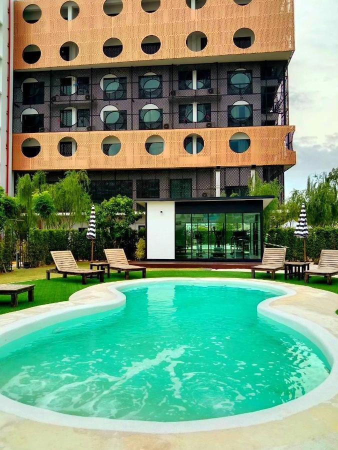 Hotel Fuse Районг Екстер'єр фото