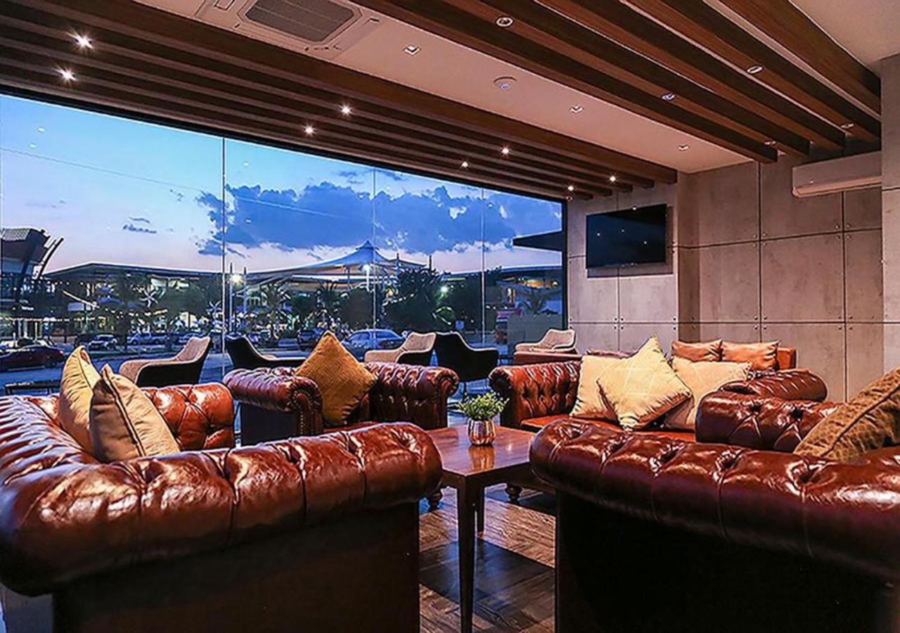 Hotel Fuse Районг Екстер'єр фото
